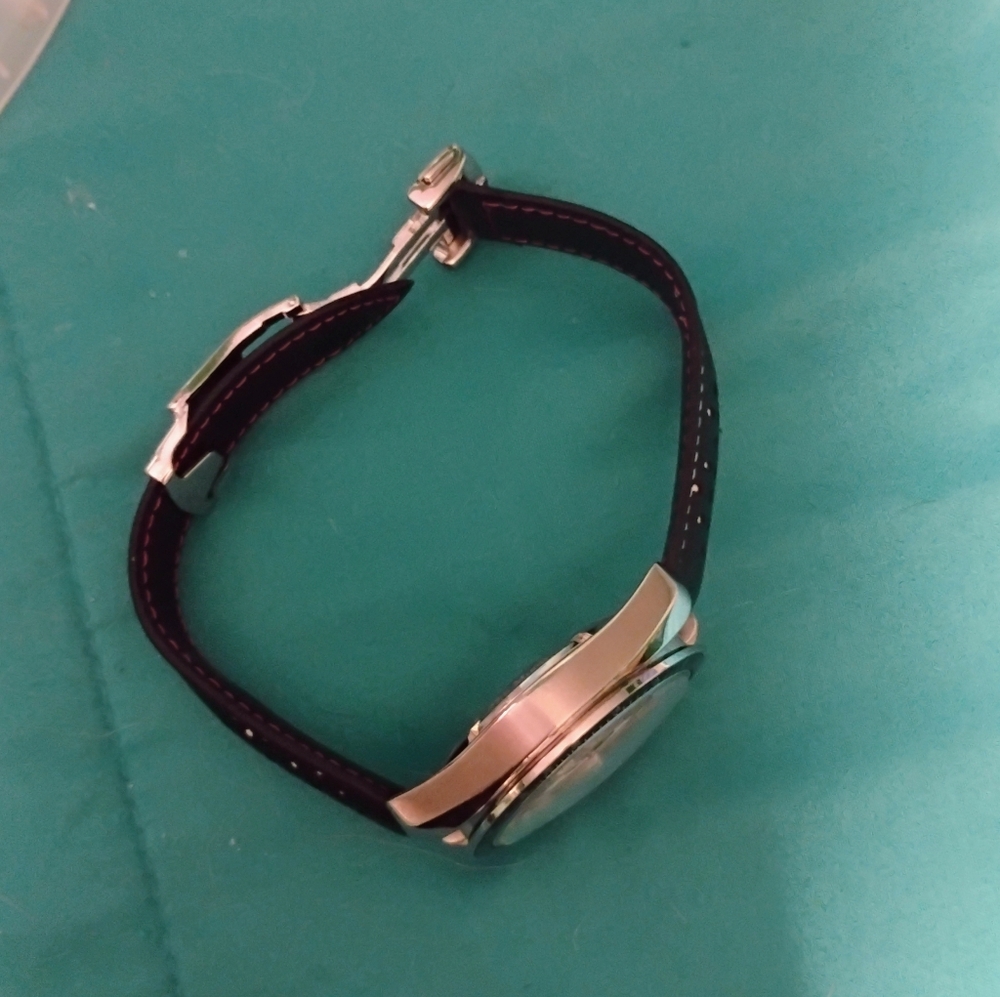 Omega Dark Side Of The Moon Speedmaster Watch - Picture 4 of 5